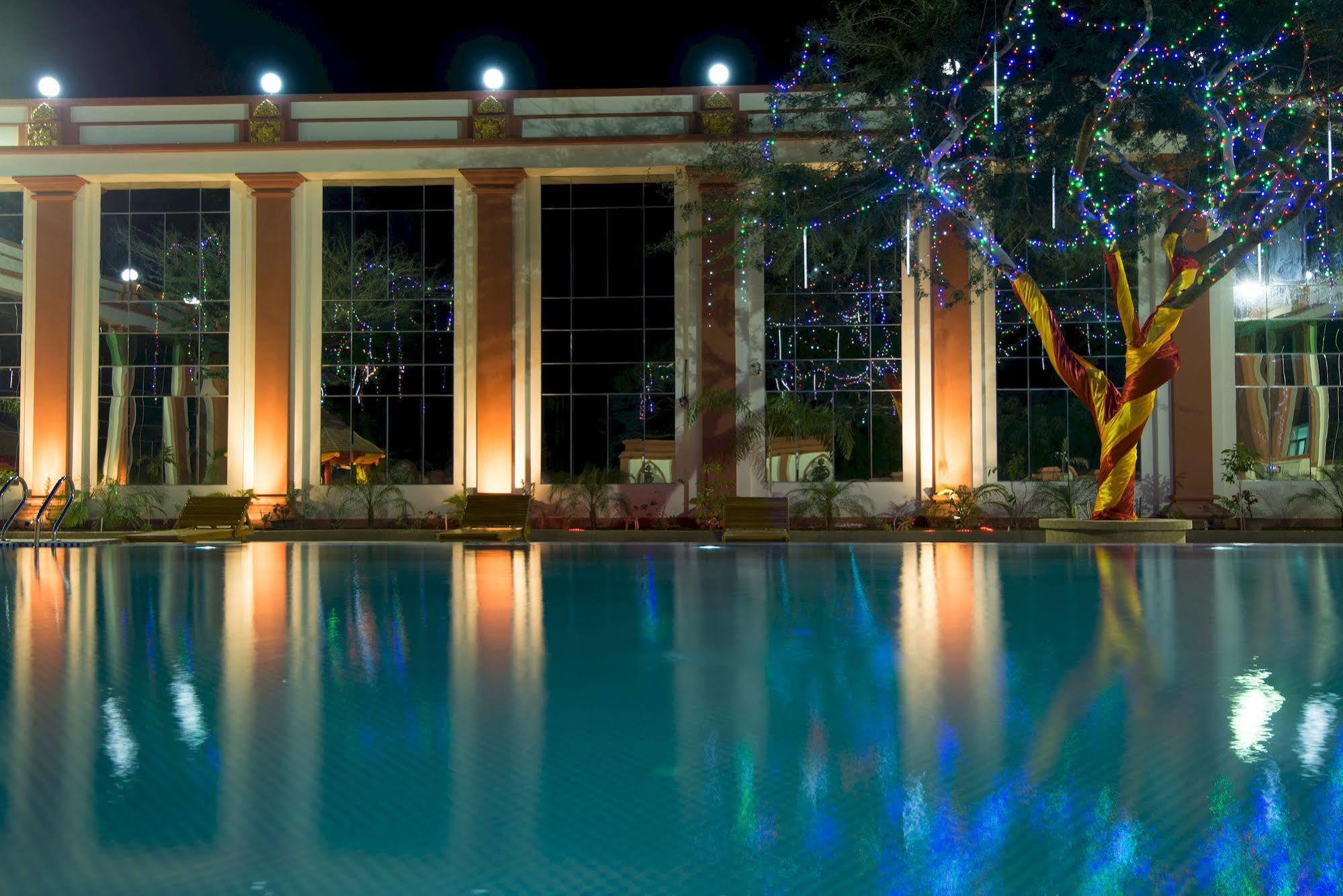 Su Tine San Royal Palace Hotel Pagan Exteriér fotografie